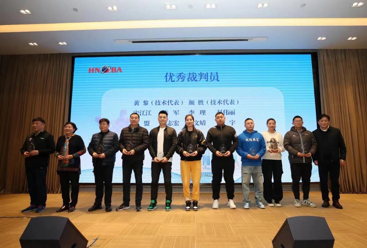 如何在篮球训练中有效应对压力?_1